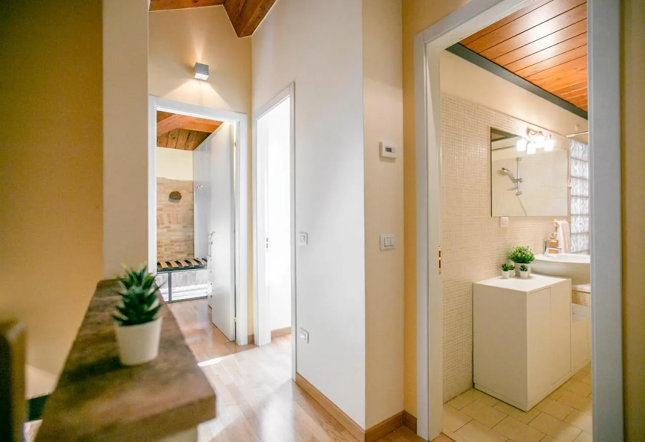 Nonsolopanorama Apartment Monte San Vito Italy