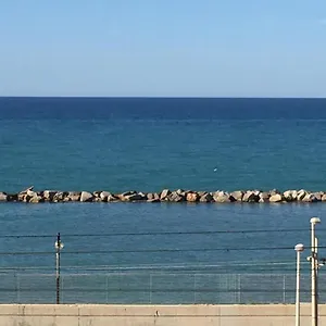 In Marina di Montemarciano